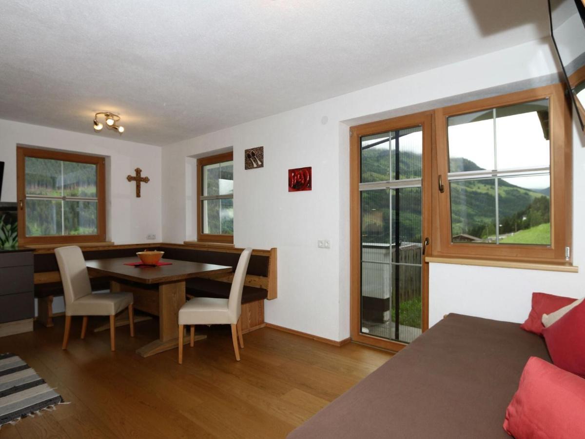 Holiday Flat Schoeser, Fuegen Fuegenberg Buitenkant foto