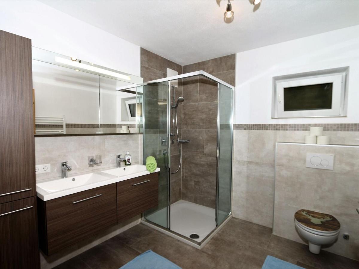 Holiday Flat Schoeser, Fuegen Fuegenberg Buitenkant foto