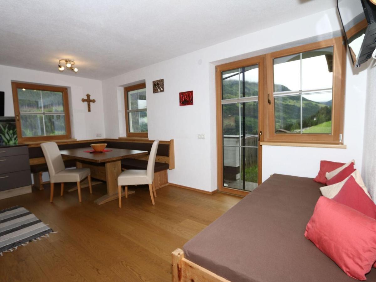 Holiday Flat Schoeser, Fuegen Fuegenberg Buitenkant foto